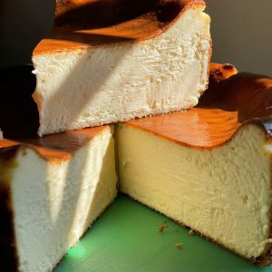 Burnt Cheesecake (Slices)